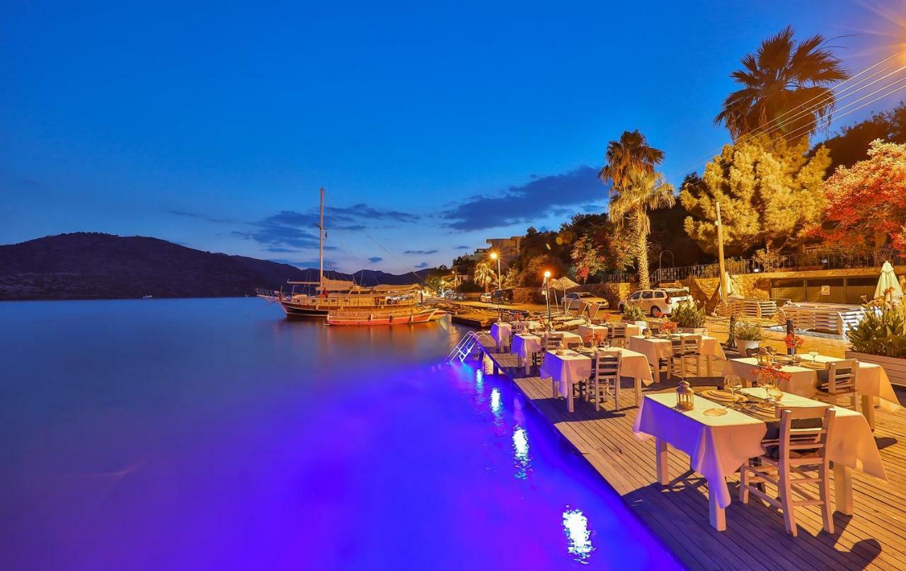Anfora Hotel Бозбурун Екстериор снимка