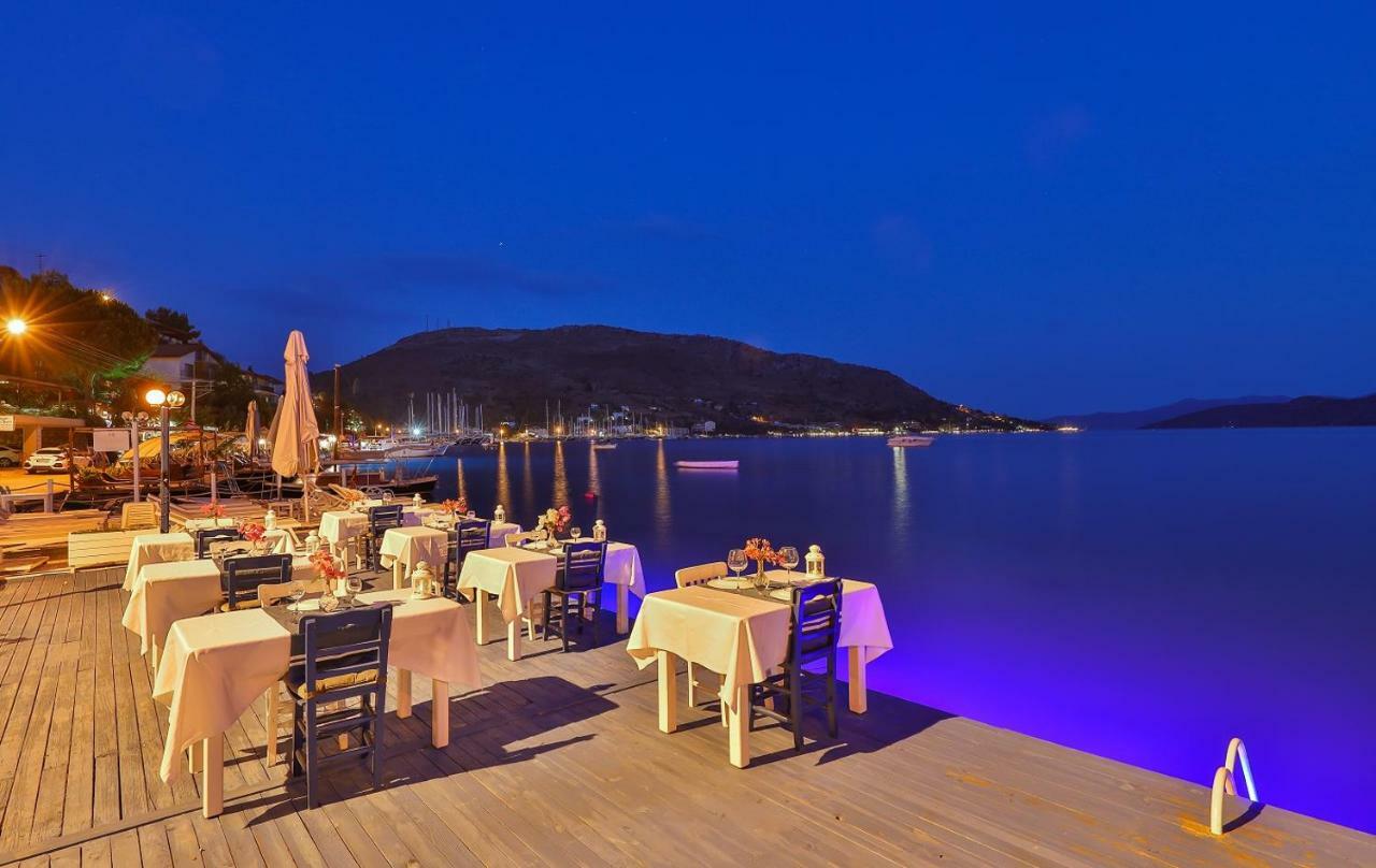 Anfora Hotel Бозбурун Екстериор снимка