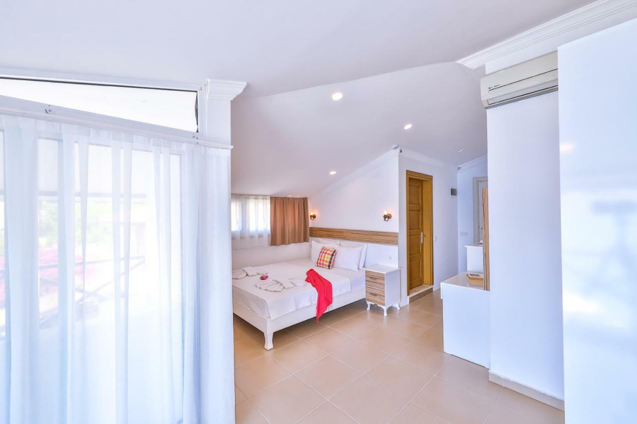 Anfora Hotel Бозбурун Екстериор снимка